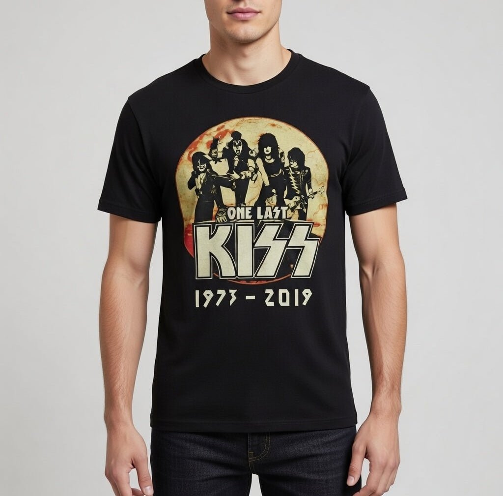 One Last KISS – Farewell Era Rock Tee
